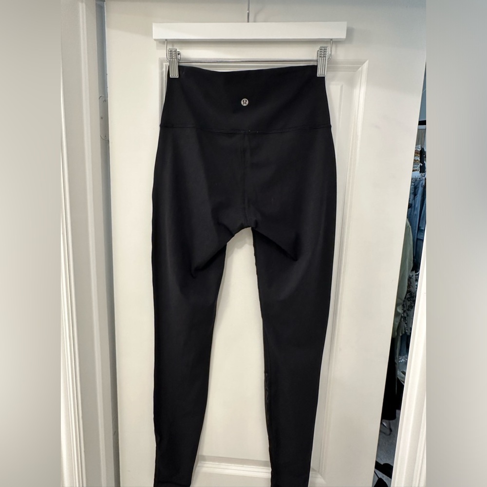 Open Mesh Lululemon Limited Edition - Picture 2 of 2